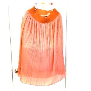 Midi skirt.. pleated